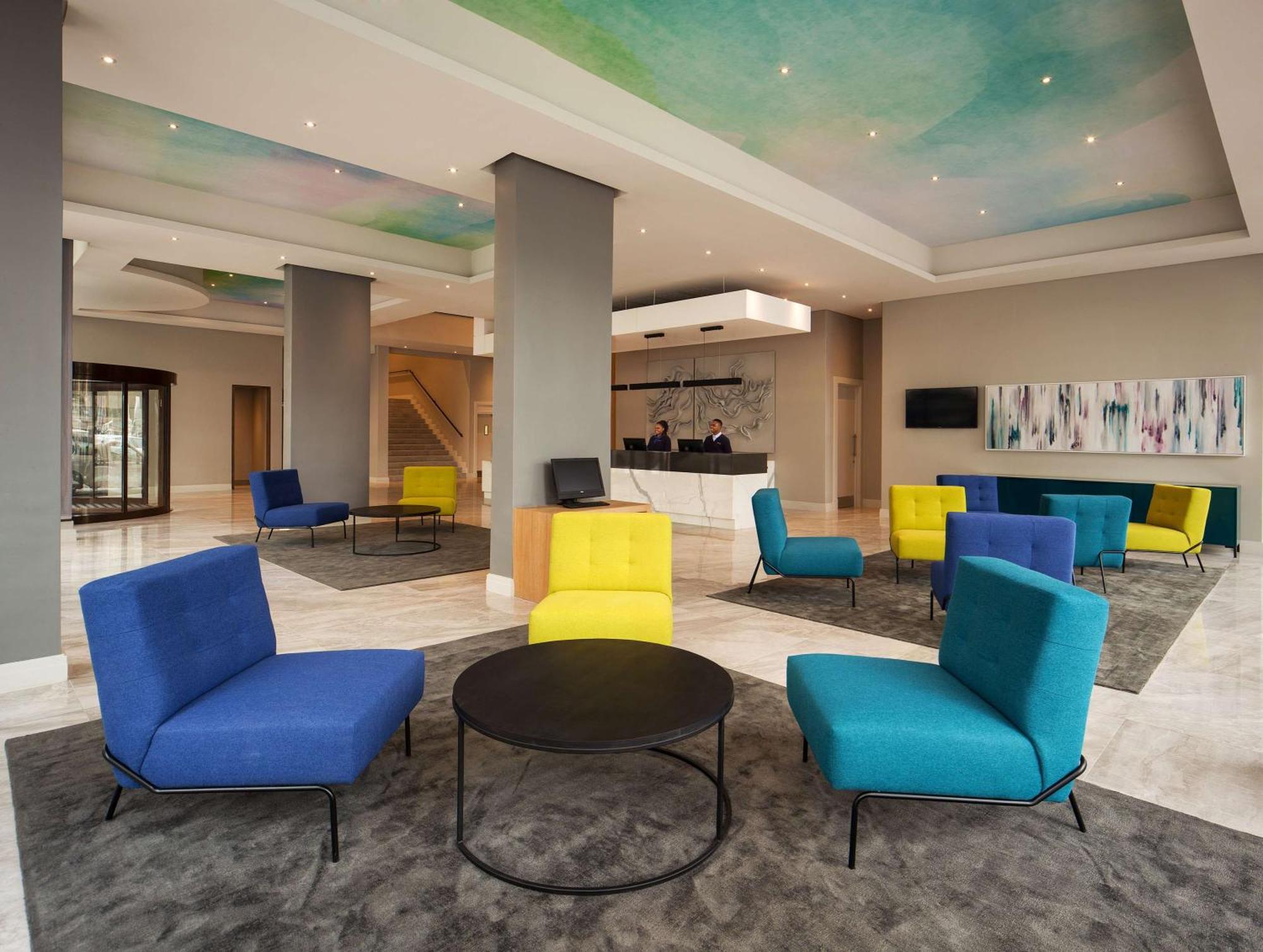 Stayeasy Bowl Hotel
